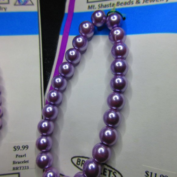 Lavender Purple Glass Pearl 7" Stretchy Bracelet Lot Of 3 Different Bracelets - Picture 4 of 4